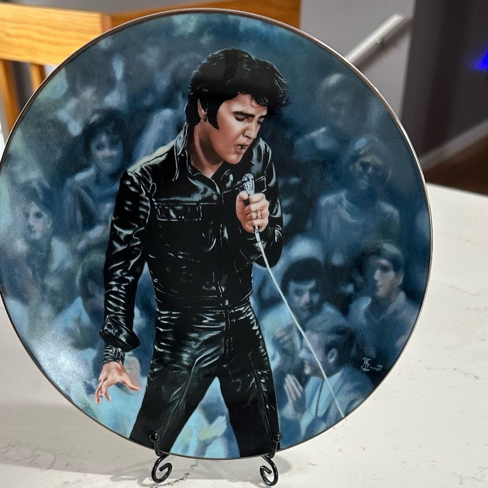 The Bradford Exchange Elvis Presley Wall Art in Black and Blue